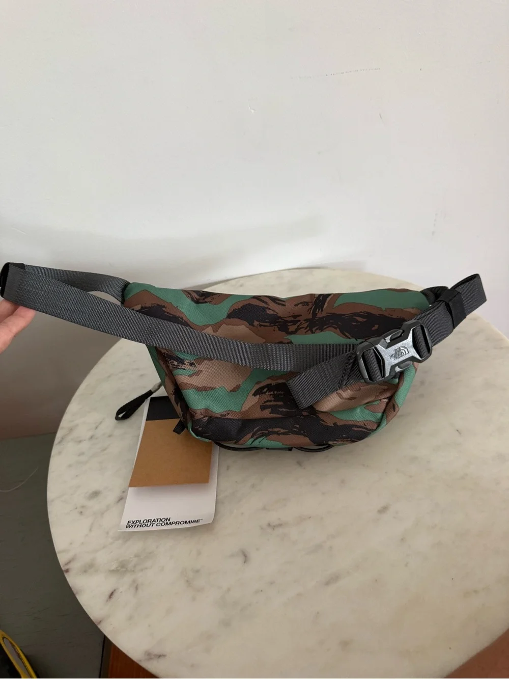 NWT!!! The North Face Camouflage Waist Fanny Pouch Body Sling Bag Shoulder Bag